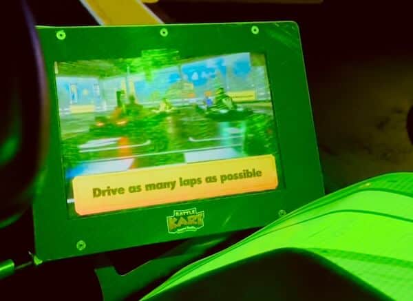 Screen mit Text "Drive as many leaps as possible" für Mario Kart Wien.